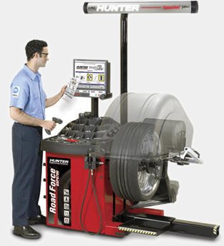 Gumiabroncs centírozás/kiegyensúlyozás